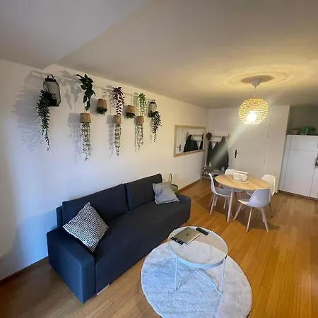 Le Grand Rue Apartment